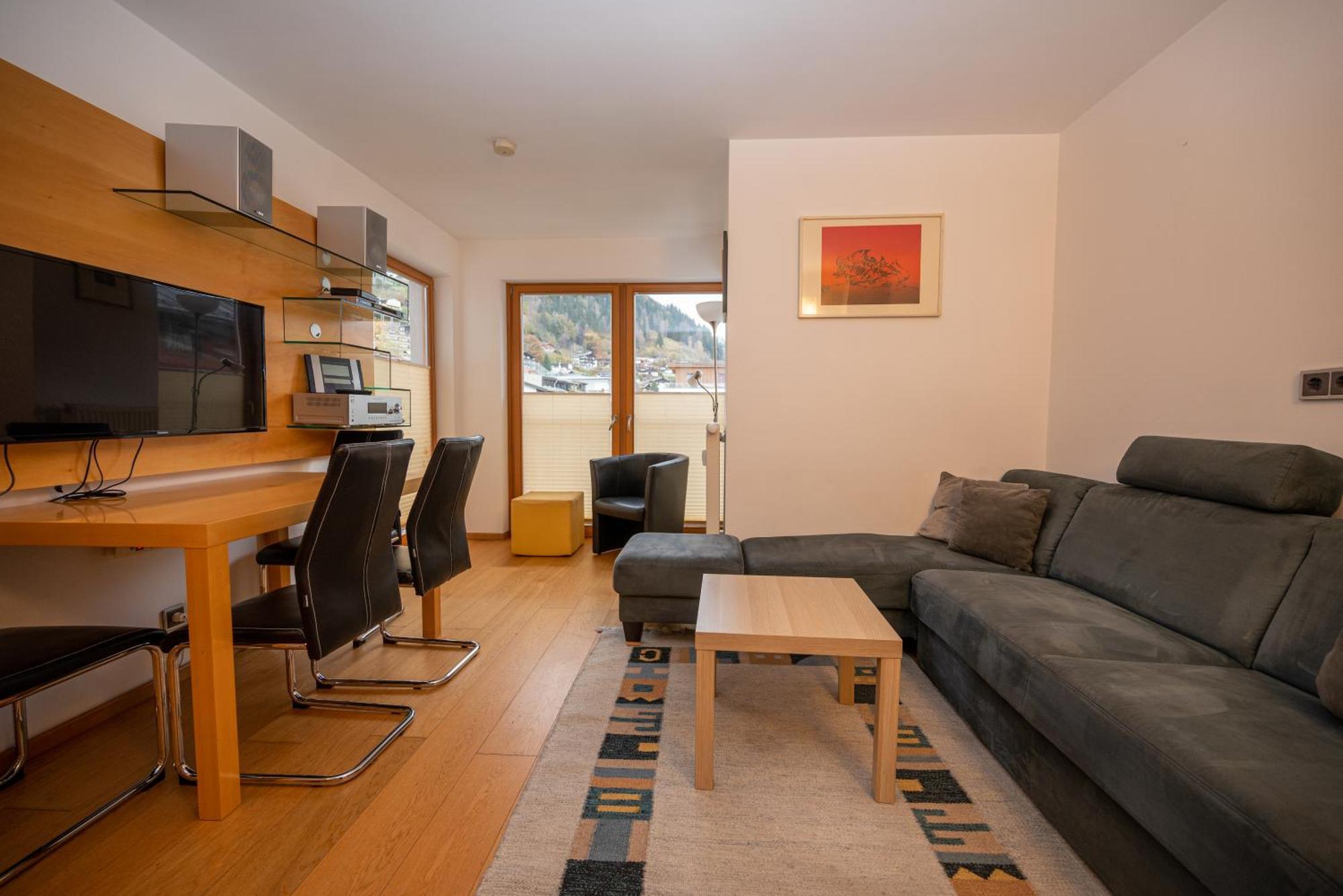 Appartementhaus Zell City By All In One Apartments Zell am See Eksteriør billede
